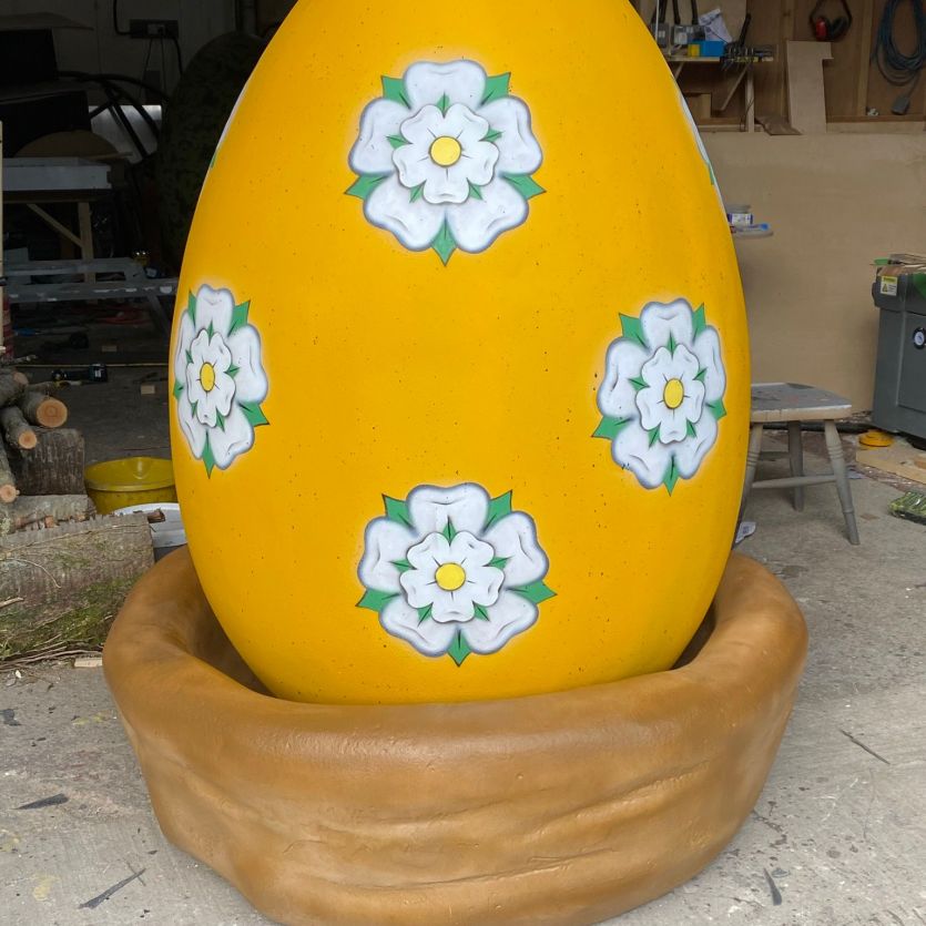 Yorkshire pudding large egg prop 