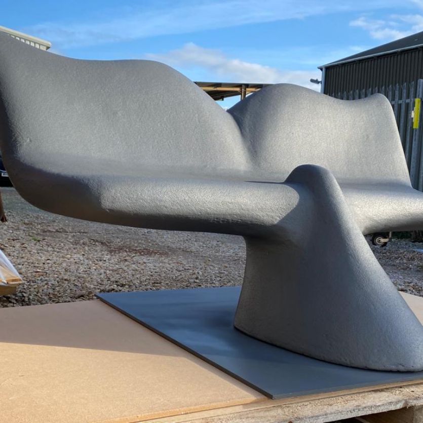Whale tail seat prop