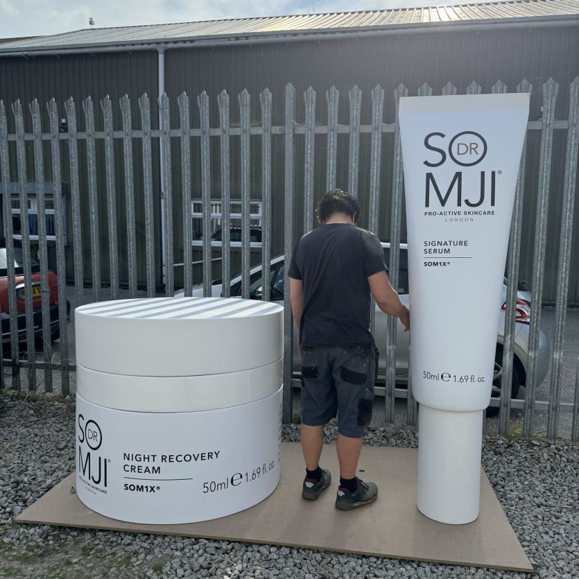 Large Cream and serum prop 