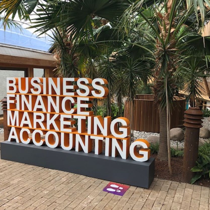 Large 3d Letters stand 
