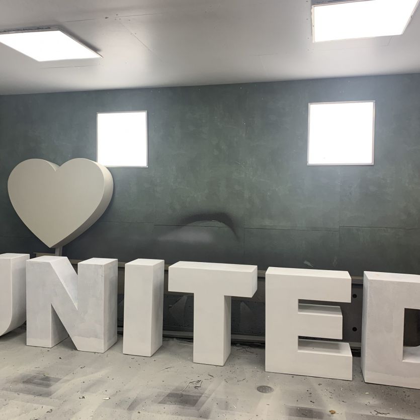 Large 3d letters United 