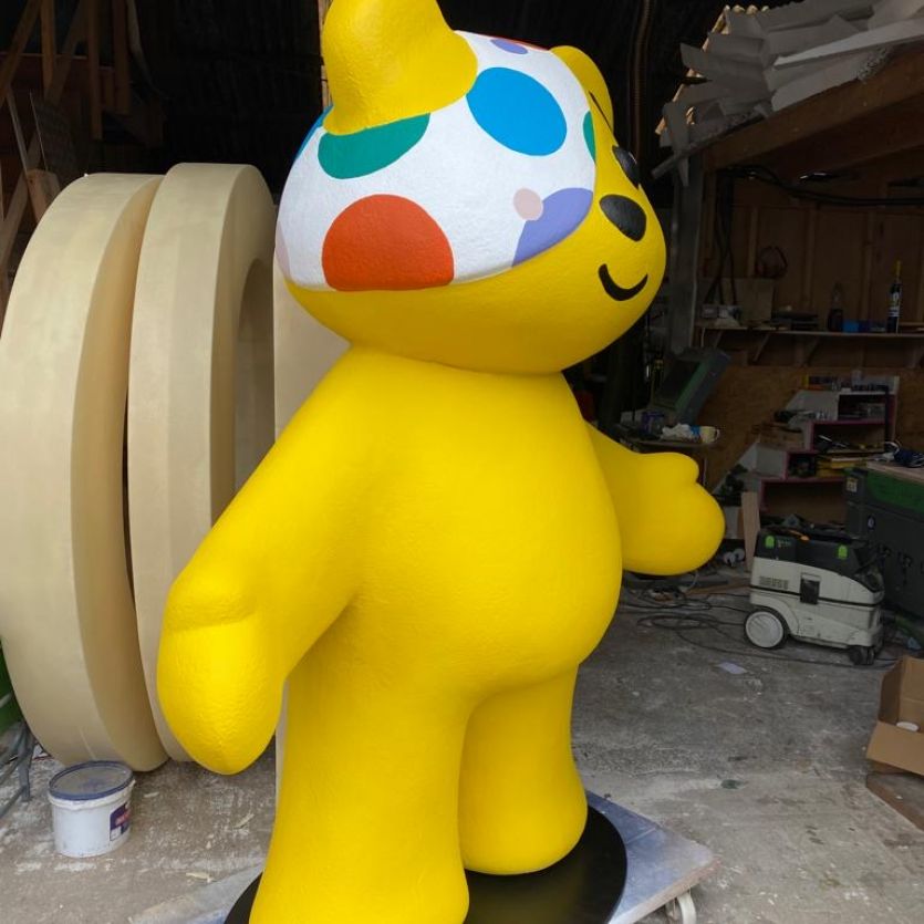 Large 3d Pudsey bear model