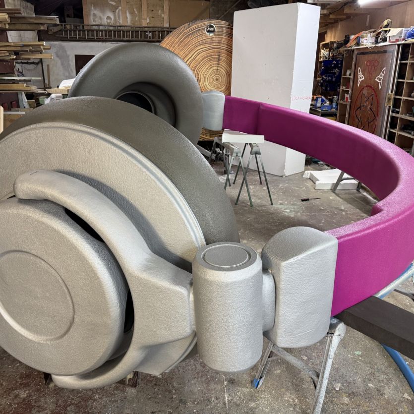 Large headphones prop