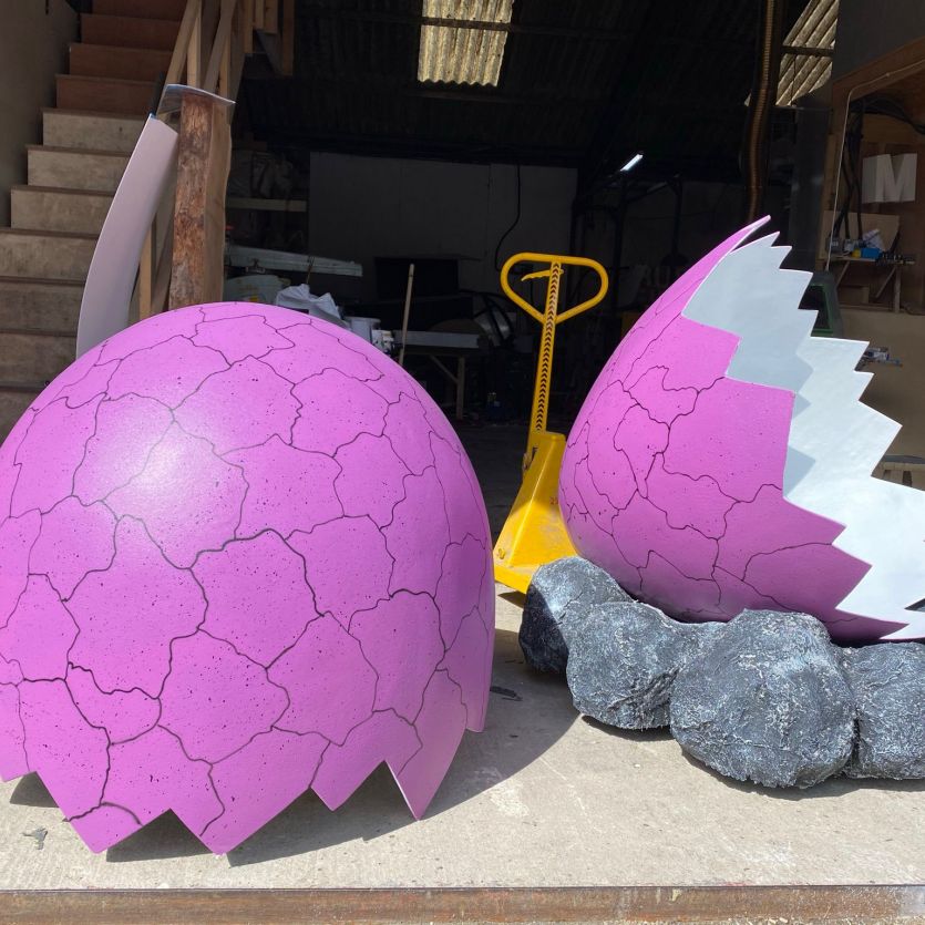 Giant cracked dino egg prop 