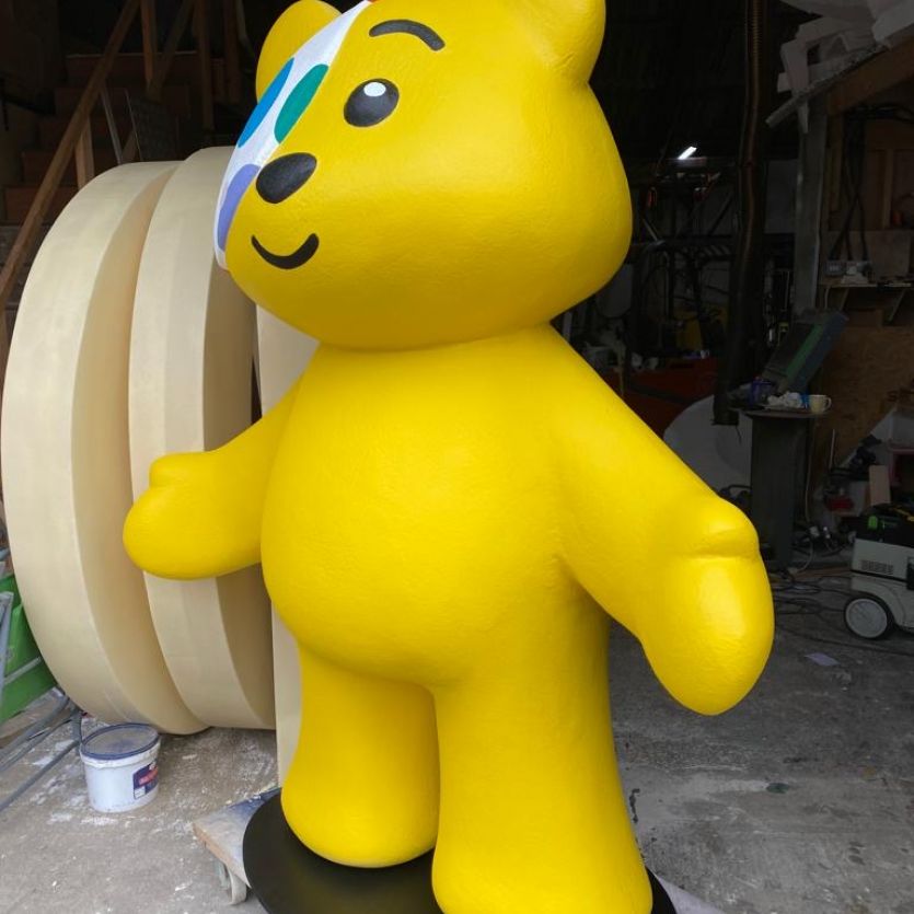 Large Pudsey bear model 