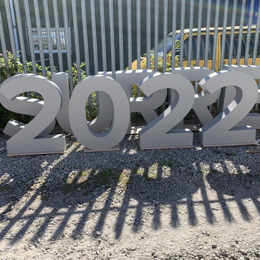 Large outdoor 3d numbers 2022