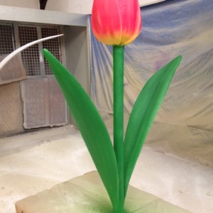 Giant tulip airbrush decoration