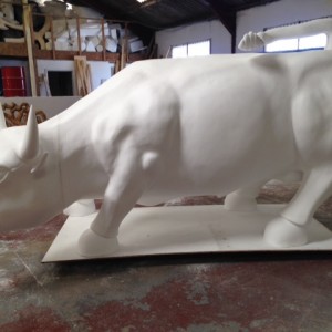 Hand carved Bull lifesize sculpture in the making