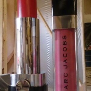 1.50m high Marc jacobs lipstick and lipgloss in te making!