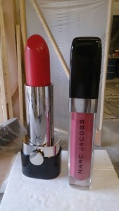 1.50m high Marc jacobs lipstick and lipgloss in te making!