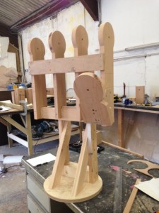 Bespoke window display elements : we created an oversized mannequin hand