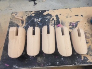 Bespoke window display elements : we created an oversized mannequin hand