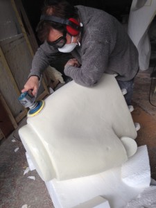 Bespoke window display elements : we created an oversized mannequin hand