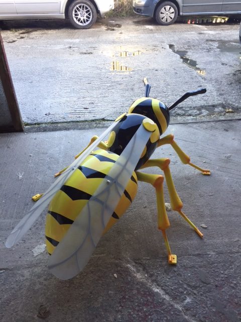large 3d wasp prop outdoor 3d signage