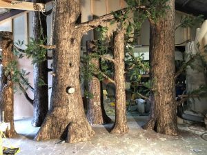 Realistic artificial trees for a theatre production