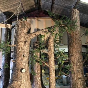 Realistic artificial trees for a theatre production
