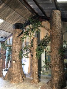 Realistic artificial trees for a theatre production