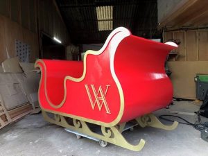 Waldorf Astoria Christmas sleigh